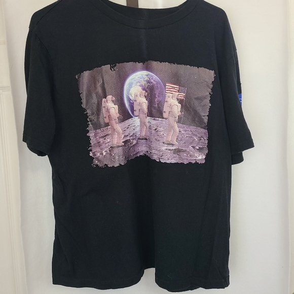 (1430) Youth's Short Sleeve T-Shirt, Size: XL Color: Black - Picture 2 of 14
